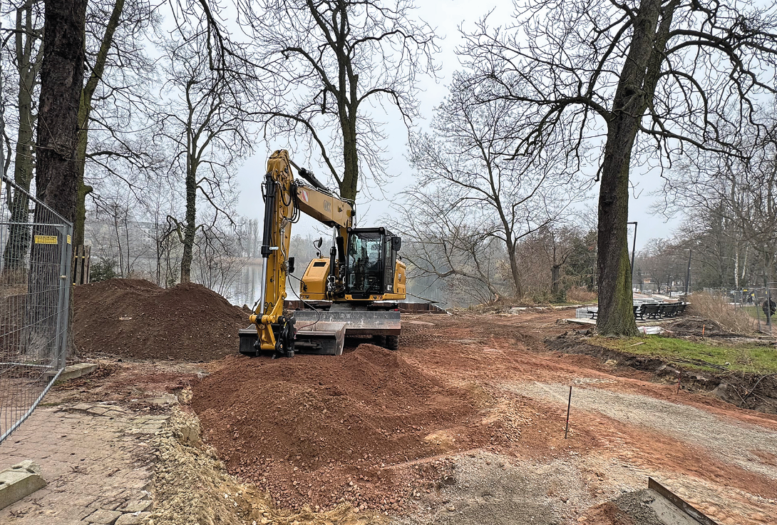 ein bagger auf einer baustelle