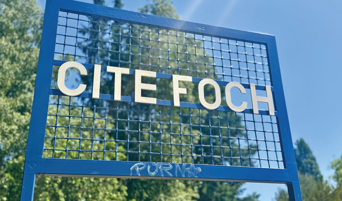 Aufschrift Cite Foch